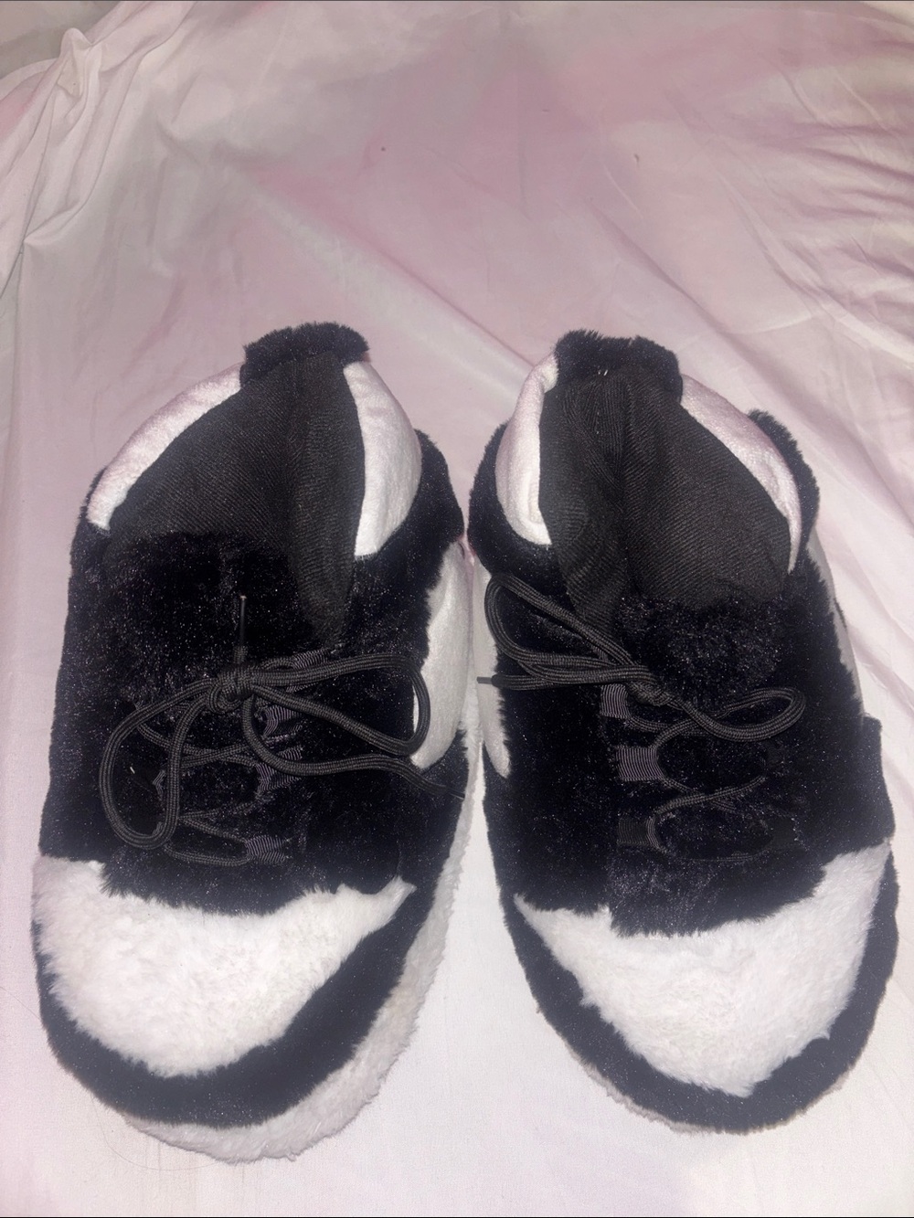 Nike Black and White Plush Lace-Up Slippers